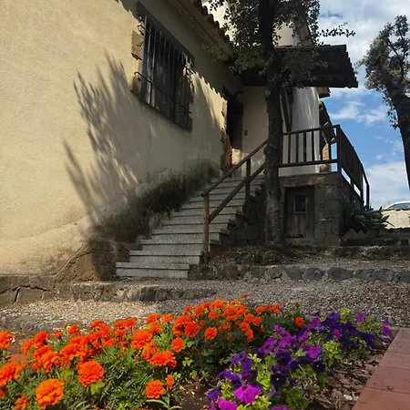 El Bosc בית נופש Sant Jaume de Llierca
